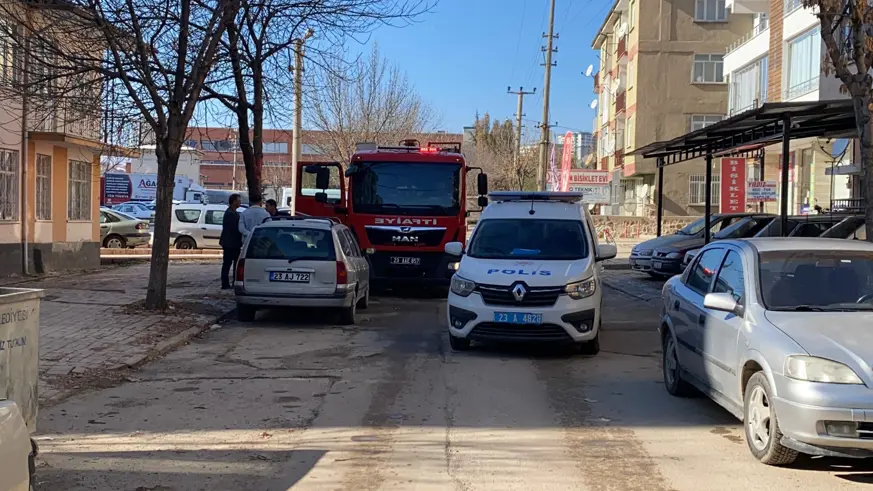 Elazığ’da ev yangını