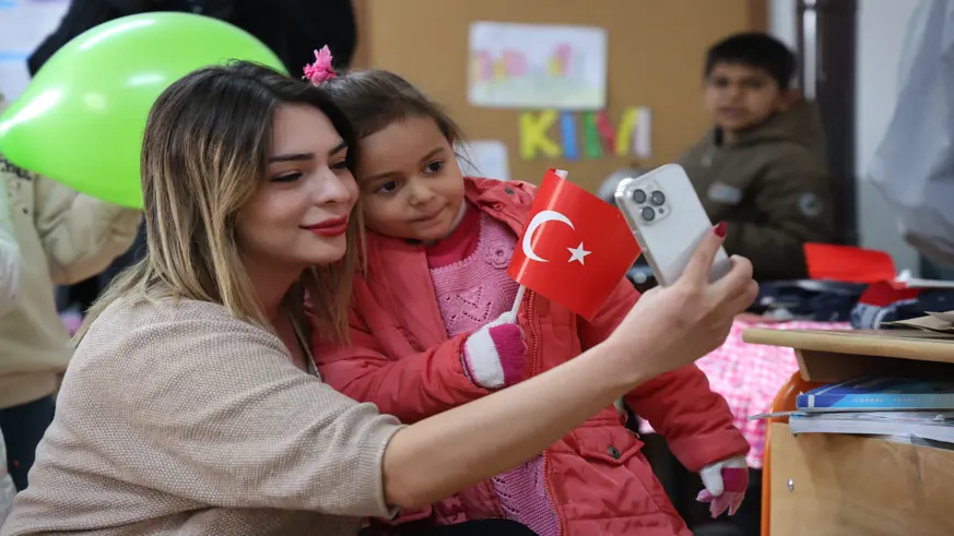 Zorlu şartlarda umut dolu bir eğitim: Öğrencilerin hayalleri beyaz perdeye taşındı