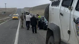 Diyarbakır'da tırdan fırlayan tekerin seyir halindeki otomobilin tavanına düşmesiyle 1 kişi öldü