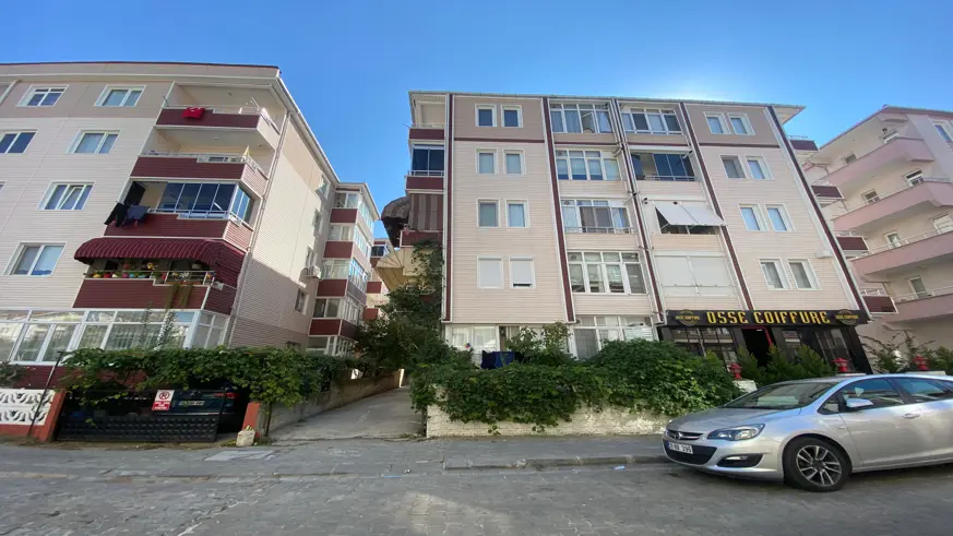 Yüksekten düşen muhtar hayatını kaybetti
