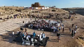 Zerzevan Kalesi'nde unutulmaz konser