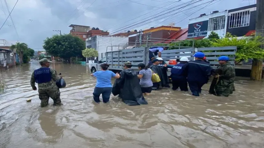 Meksika'da sel felaketi: 27 ölü