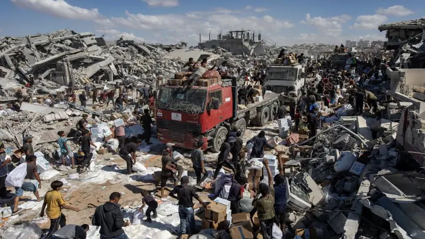 Gazze’ye insani yardım taşıyan 400 kamyon giriş yaptı