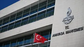 AYM’den çıkarma!