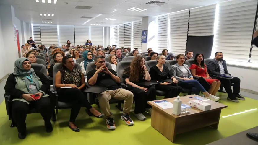 Diyarbakır'da sağlık çalışanlarına eğitim verildi