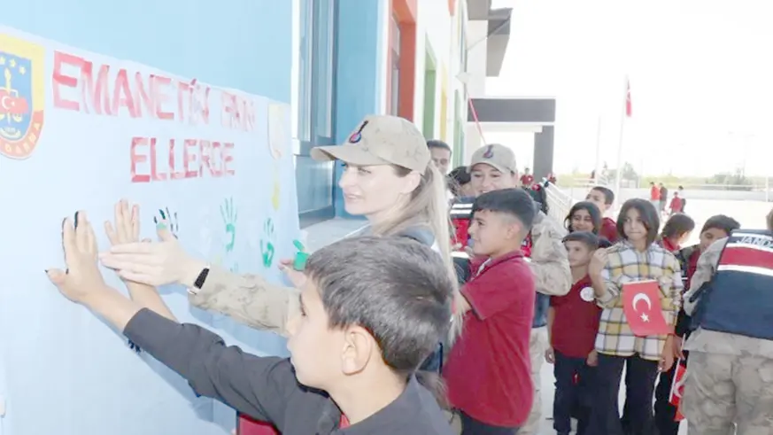 KIRSALDA CUMHURİYET SÜRPRİZİ