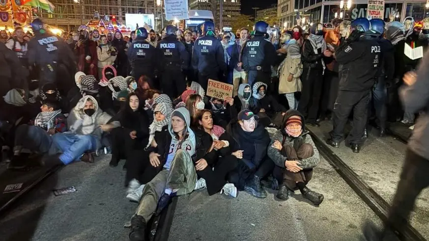 Berlin'de Küresel Sumud Filosu’na destek gösterisi
