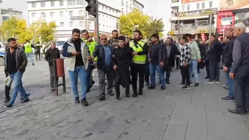 Polis ekibi olası katliamı önledi