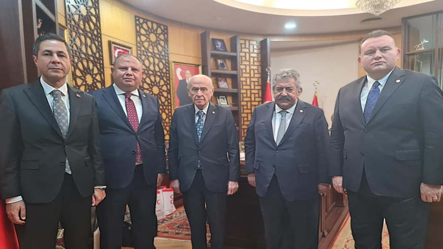 MHP lideri Bahçeli, Komisyon üyelerini kabul etti