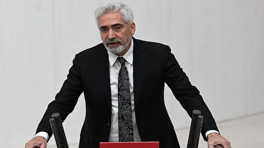 Diyarbakır'da karayolu yatırımları sürüyor