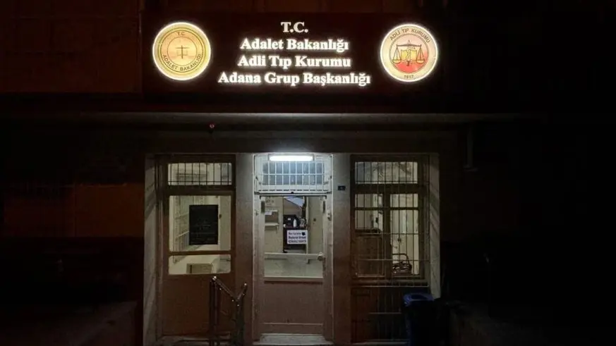 Cadde ortasında bıçaklı kavga