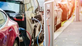 Elektrikli araçlar birbirini şarj edebilecek