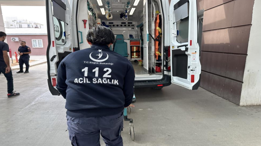 Kız çocuğu silahı temizlerken kazara kendini vurdu