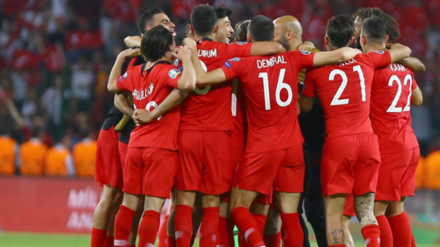 Play-off turu maçlarının saatleri belli oldu