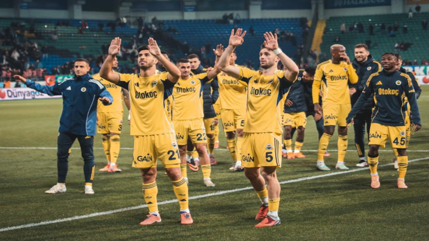Fenerbahçe son 2 deplasmanda 2-0 geriden gelerek kazandı