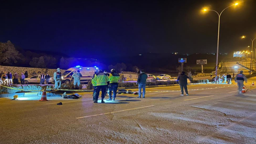 Motosiklet devrildi, 2 çocuk hayatını kaybetti