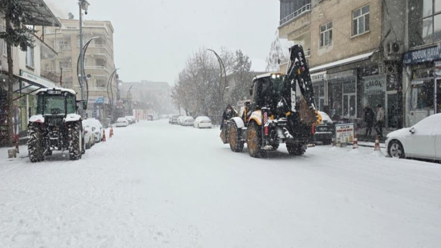 Çermik'te kar esareti