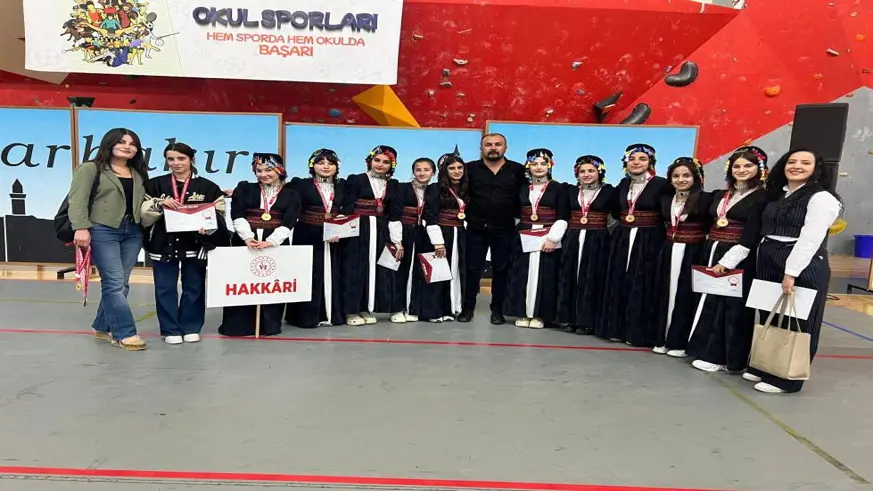 Hakkarili öğrenciler Türkiye finallerinde yarışacak