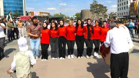 Turizm haftasında kortej yürüyüşü
