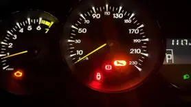 Arıza ikaz ışıklarının dikkate alınması uyarısı