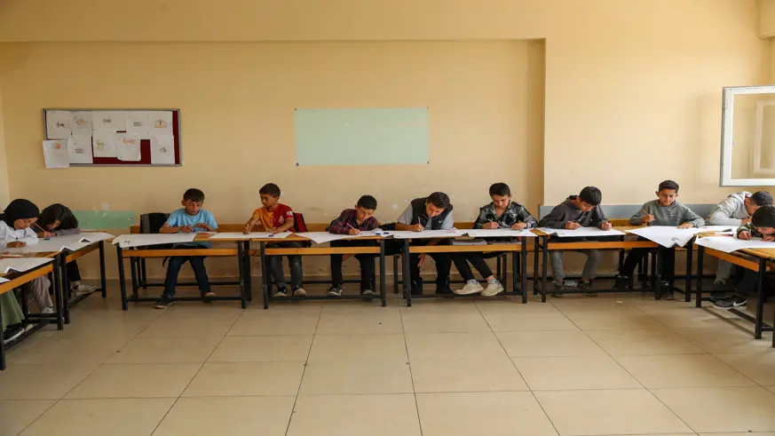 Akademisyenler kırsalda geleceğin ressamlarını keşfediyor