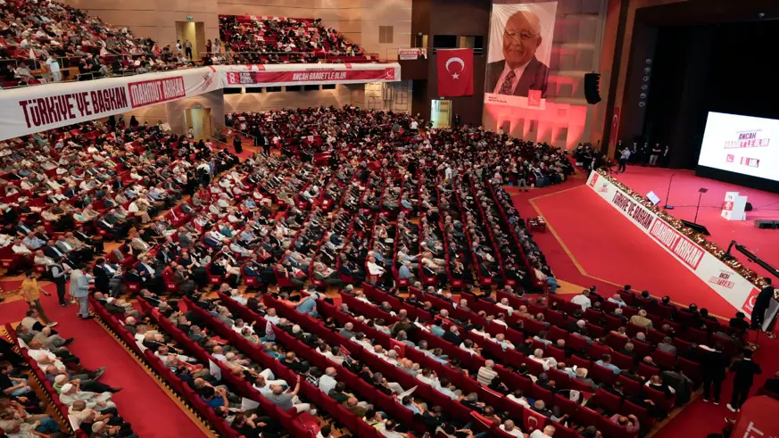 Saadet Partisinin 8. Olağan İstanbul İl Kongresi yapıldı