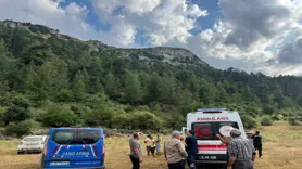 Ot toplarken kayalıklardan düşerek hayatını kaybetti