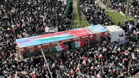 İran’da cenaze törenleri düzenlendi