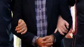 4 ilçe belediye başkanı tutuklandı