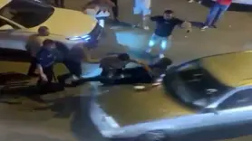 Polisin yakaladığı şüpheliyi korumak için polisleri ezdi