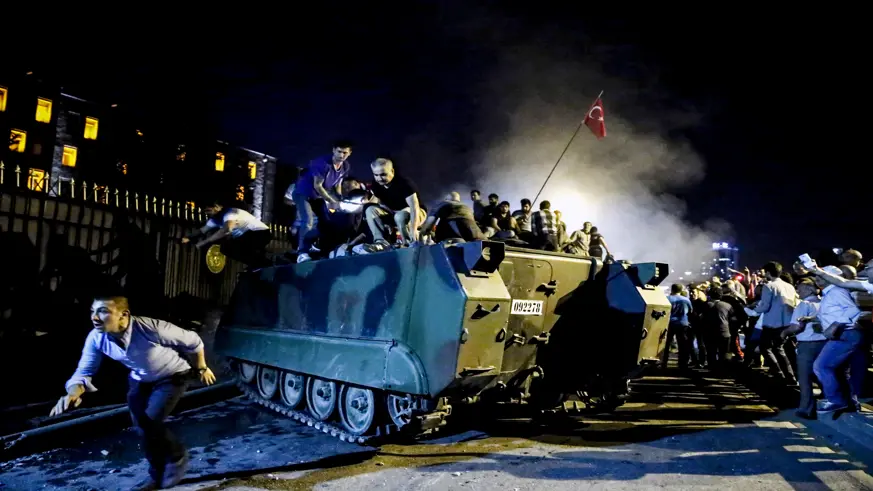 FETÖ'nün darbe girişiminin üzerinden 9 yıl geçti