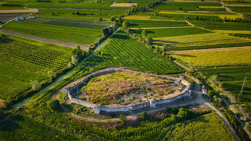 Harmantepe Kalesi, tarihle doğayı buluşturuyor