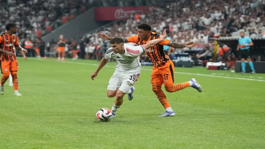 Beşiktaş: 2 - Shakhtar Donetsk: 4
