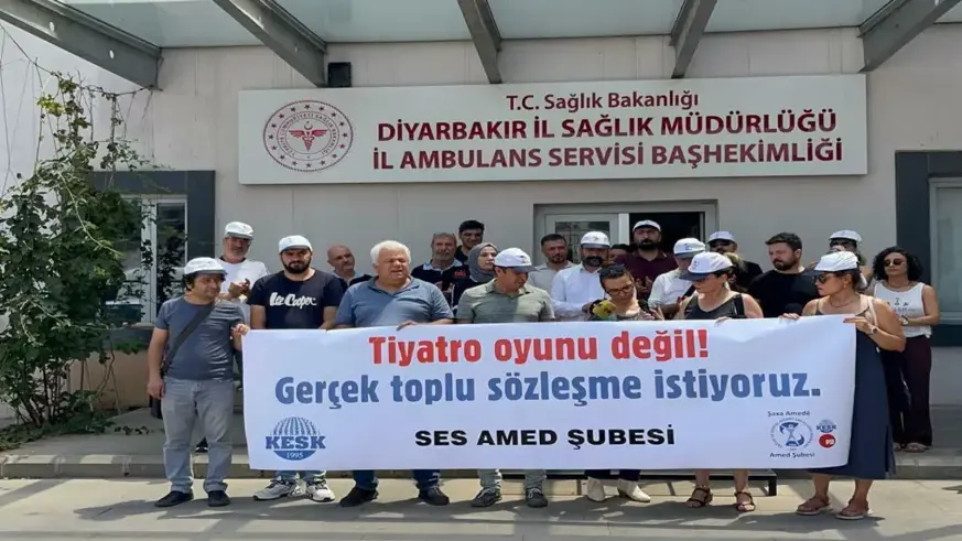 SES sesini yükselti