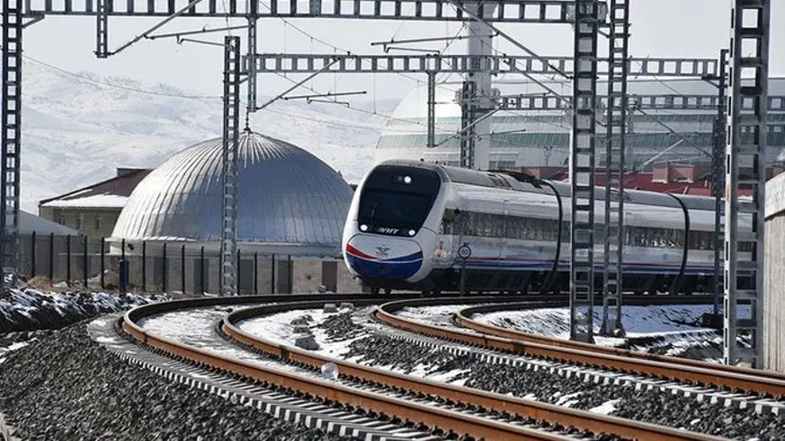 Yüksek hızlı trenlerle bugüne kadar taşınan yolcu sayısı 100 milyonu geçti