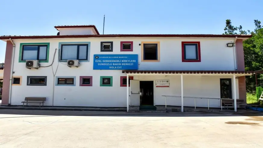 Kadınlara yönelik mesleki kurslar sürüyor