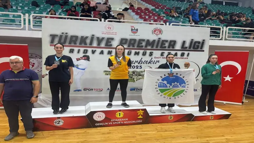 Diyarbakır’da düzenlenen Türkiye Karate Premier League