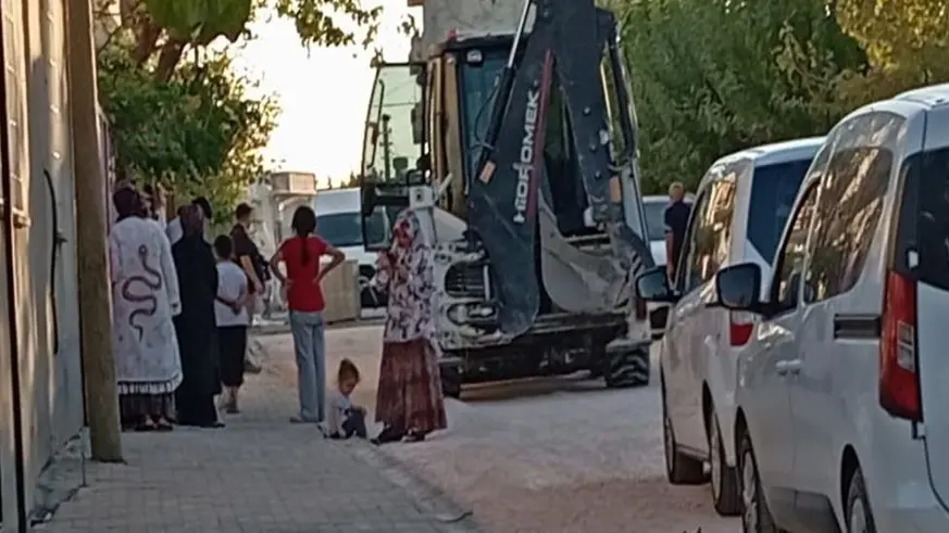 Kepçenin çarptığı 5 yaşındaki çocuk hayatını kaybetti