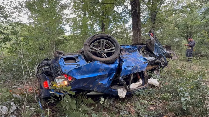 Şarampole devrilen otomobildeki öğretmen öldü