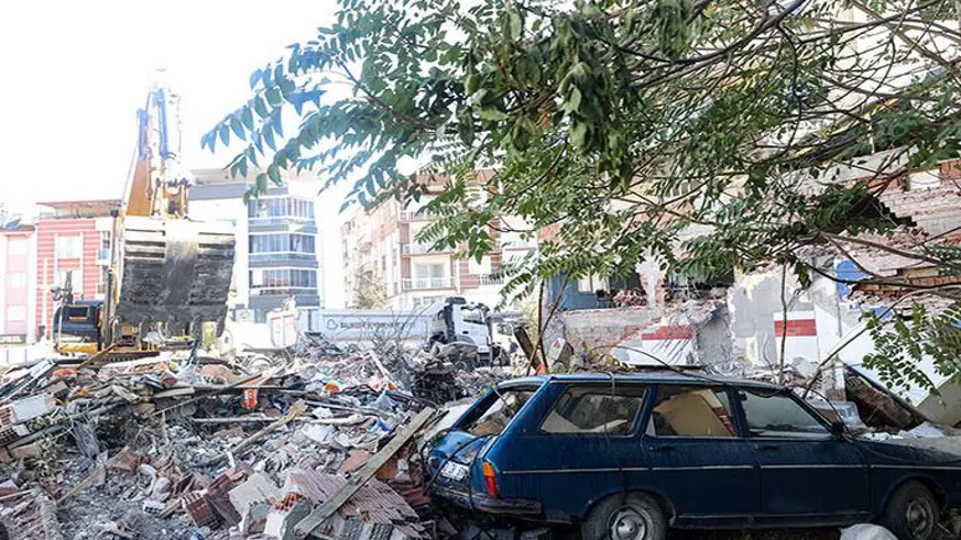 Hasar tespit çalışmaları devam ediyor