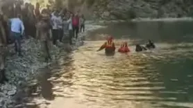 Serinlemek için girdiği derede boğuldu