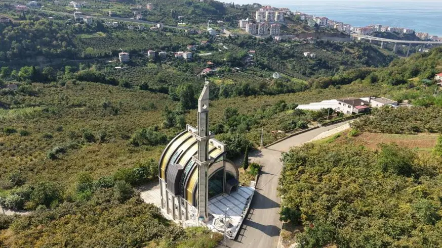 Dünyada bir benzeri olmayan cami
