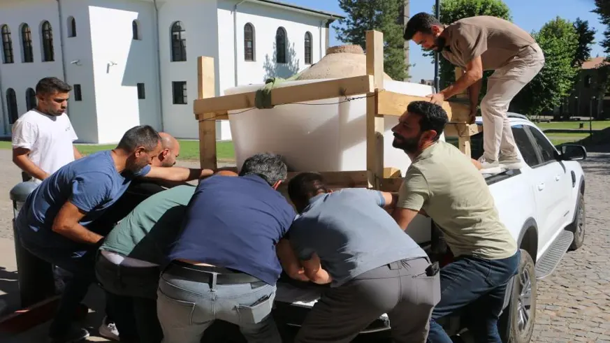 Vatandaşın evinde bulundurduğu tarih eser pitos müzeye taşındı