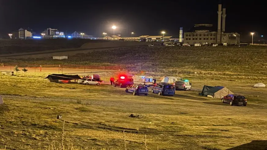 Kamp yapan çift çadırda ölü bulundu