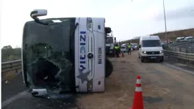 Yolcu otobüsü devrildi: 3 ölü, 20 yaralı