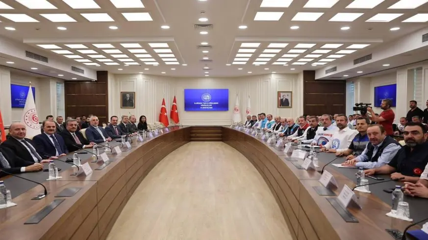 Kamu İşveren Heyeti son teklifini sundu