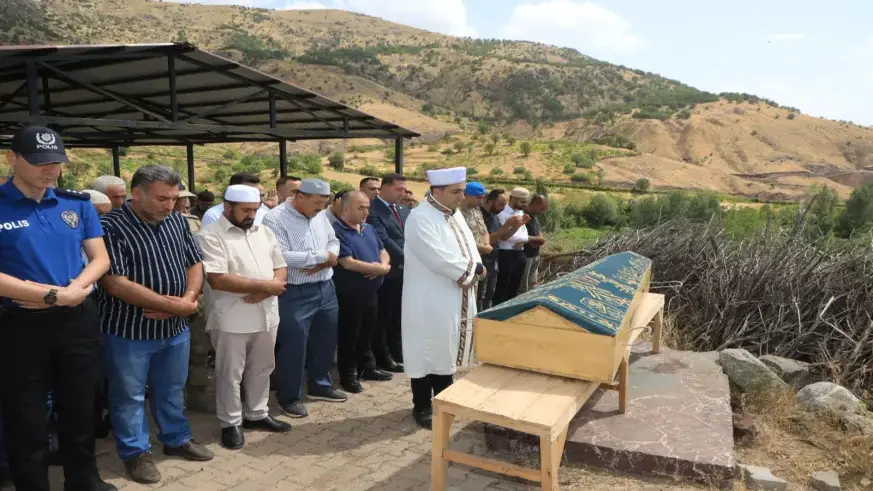 Maden göçüğünde kalmıştı