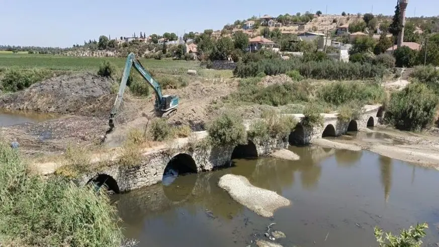 İnatçı filminin çekildiği tarihi taş köprü temizleniyor