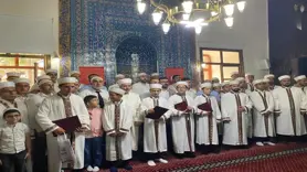 44 Öğrenci hafız olmanın heyecanını yaşadı