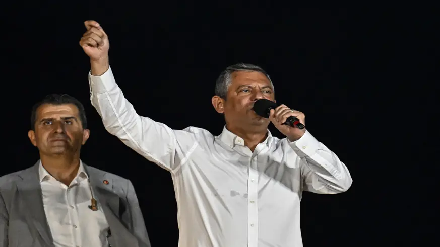 Özel, partisinin Tuzla mitinginde konuştu
